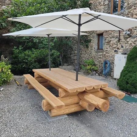 Dom wakacyjny La Vieille Grange Avec Piscine Et Jardin