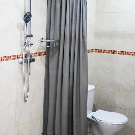 La Vieille Grange Avec Piscine Et Jardin * Previnquieres