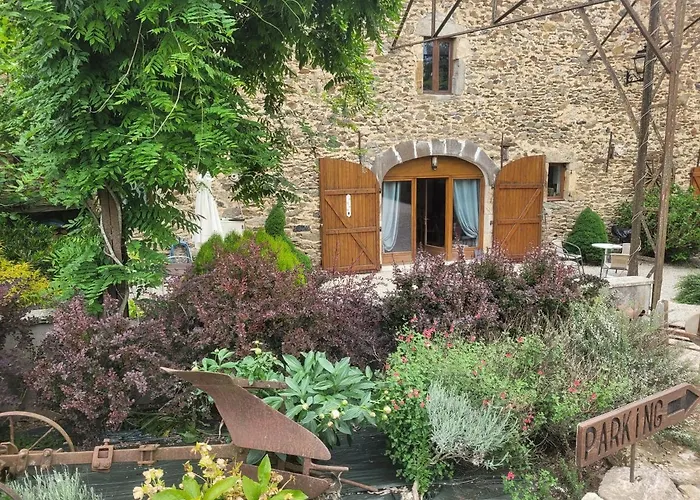 Hébergement de vacances La Vieille Grange Avec Piscine Et Jardin *